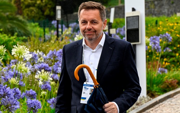 Главу центрального банка Словакии осудили за коррупцию