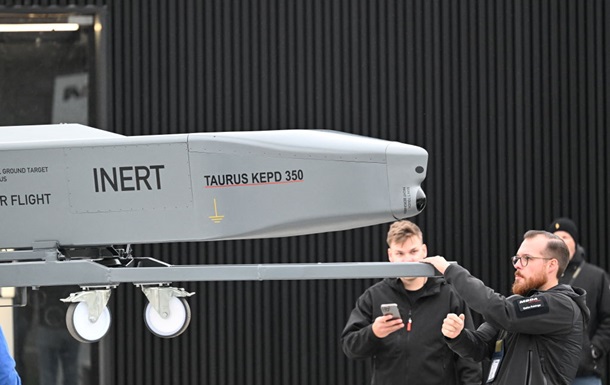 Зеленский рассказал о ситуации с ракетами Taurus