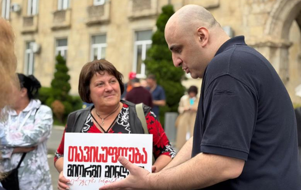 В Грузии задержали лидера оппозиции Нику Мелию