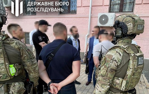 Колишнього суддю Ємельянова затримали після виходу з-під варти
