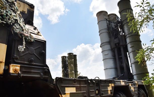 ПВО перехватила три ракеты и десятки дронов