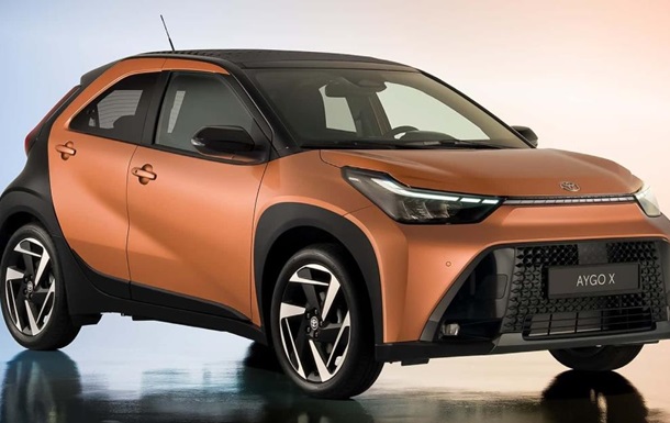 Toyota представила оновлену Aygo X