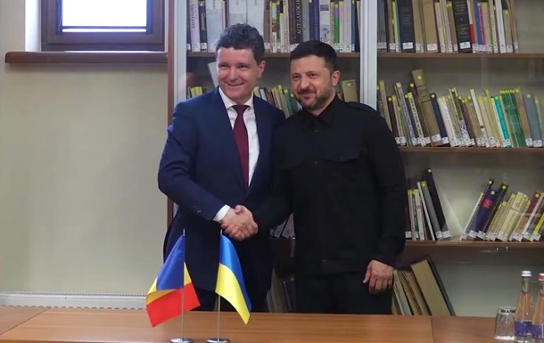 Зеленский провел первую встречу с президентом Румынии