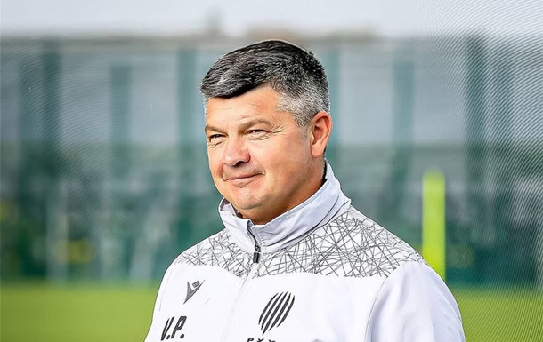 Главный тренер львовского Руха уходит с должности досрочно