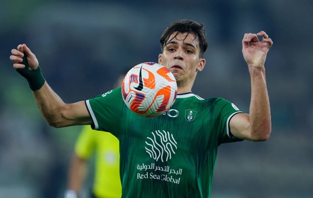 Испанский полузащитник вернется из Саудовской Аравии