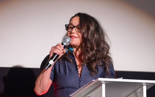 Акторка Луселія Сантуш приїхала до РФ