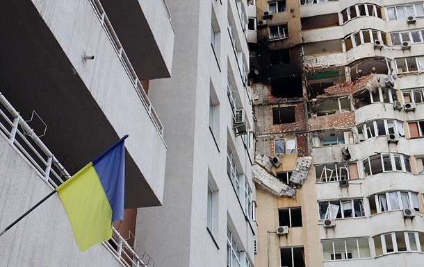 У Києві десятки поранених через російську атаку