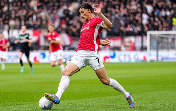 В Болонью может перейти сын легендарного нидерландского футболиста