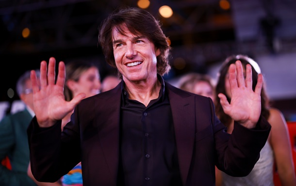 Том Круз установил рекорд Гиннесса за экстремальный трюк