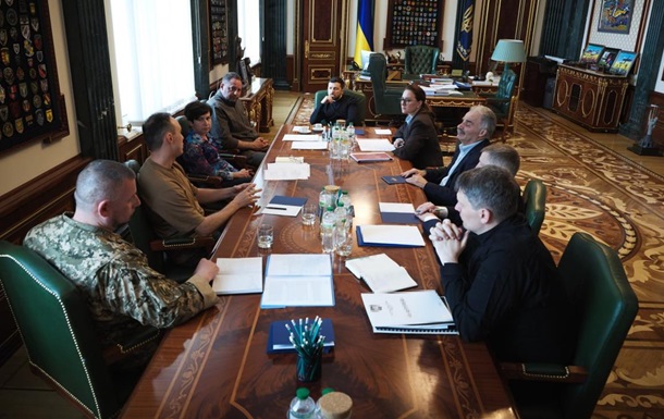 Візит в США: Зеленський заслухав доповідь команди