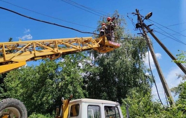 В Україні відключення охопили дев ять областей
