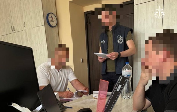 Експравоохоронця підозрюють у незаконному збагаченні на 33 млн