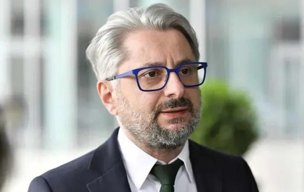 В Грузии суд арестовал лидера оппозиции Гварамию