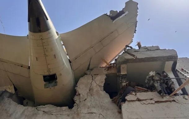 Авиакатастрофа в Индии: найдены два черных ящика