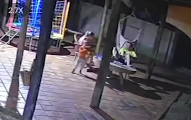 У Бразилії дворічний хлопчик убив свою матір