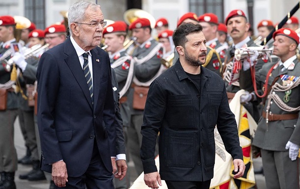 Зеленский прибыл в столицу Австрии