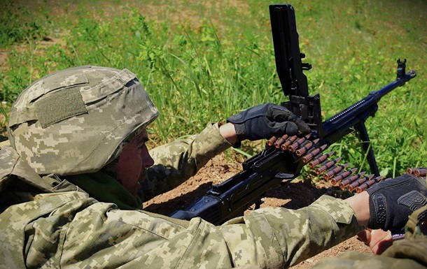 ЗСУ отражают атаки россиян на 12 направлениях