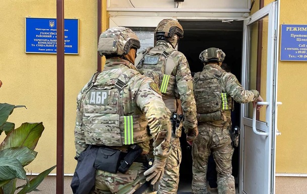 У Києві працівники ТЦК  допомогли тисячам ухилянтів - ДБР