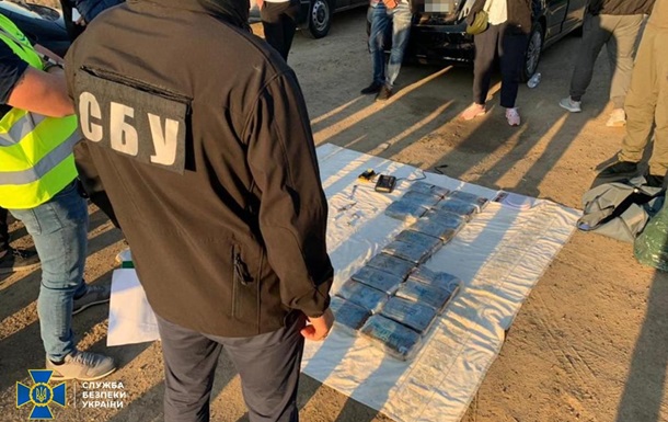 В Украине заключили под стражу членов международной наркомафии Ндрангета