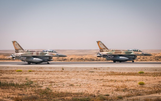 Израиль атаковал штаб-квартиру КСИР в Тегеране