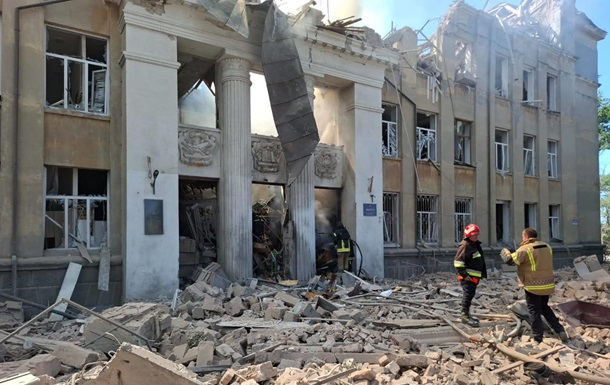 Білгород-Дністровський зазнав удару, є загиблі