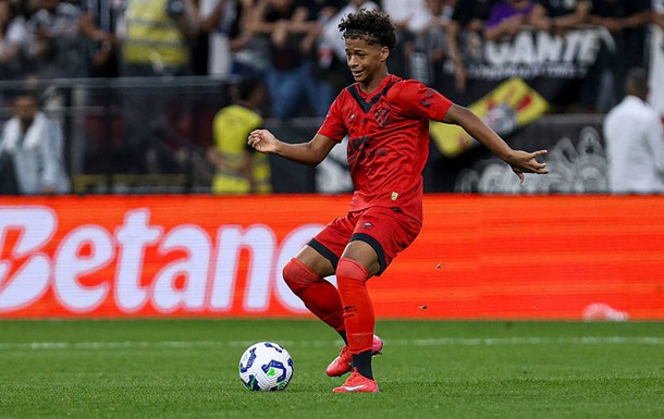 Капитан юношеской сборной Бразилии может перейти в Барселону