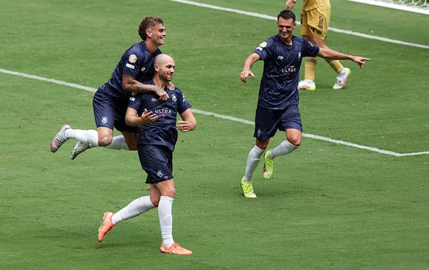 Перший гол Окленда на КЧС приніс нічию з Бока Хуніорс 