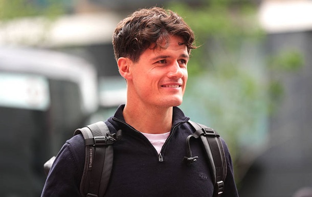 Арсенал націлився на конкурента Ярмолюка