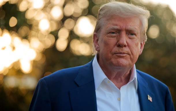 Трамп дозволив Китаю купувати іранську нафту всупереч власним санкціям