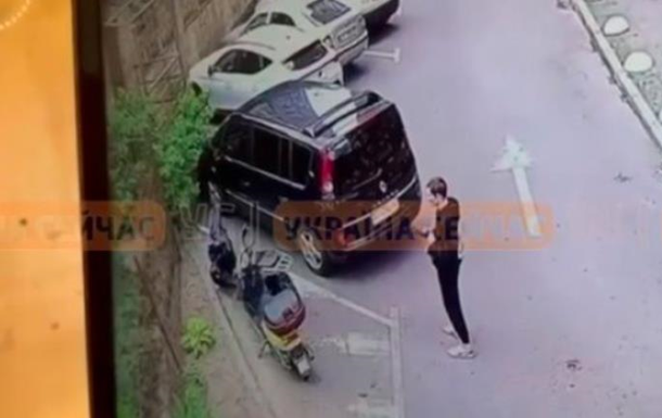 У Києві скоєно замах на бійця Азова - соцмережі