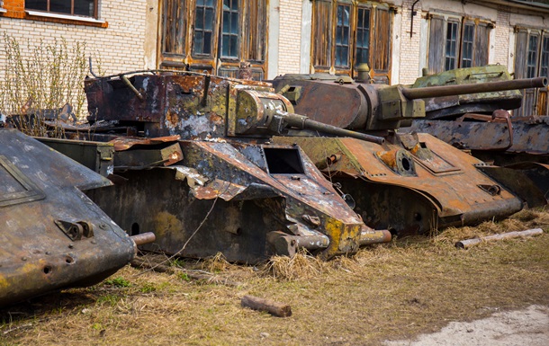 ISW: Кремль истощает советские склады бронетехники