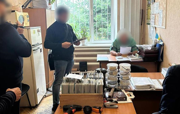 В Киеве рководство ритуальной службы украло 21 млн, оформив  мертвые души 