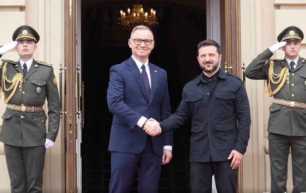 Зеленский рассказал о встрече с Дудой