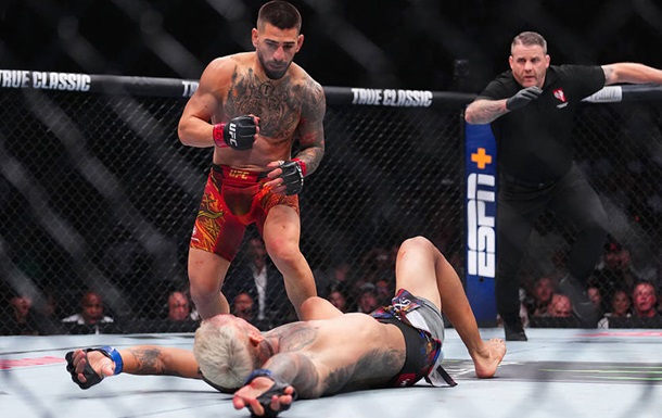 UFC: Топурия стал чемпионом в легком весе, досрочно сразив Оливейру