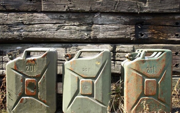 В Росії планують заборонити експорт бензину - розвідка