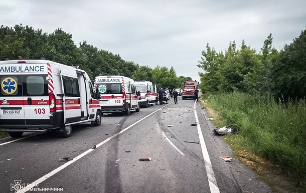 Смертельна ДТП на Хмельниччині: двоє загиблих