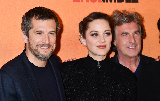 Марион Котийяр и Гийом Кане официально расстались после 18 лет отношений