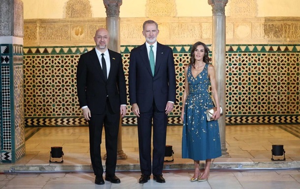 Шмыгаль встретился с королем Испании