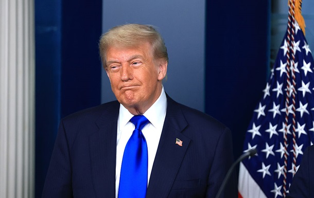 Трамп підписав указ про зняття санкцій з Сирії