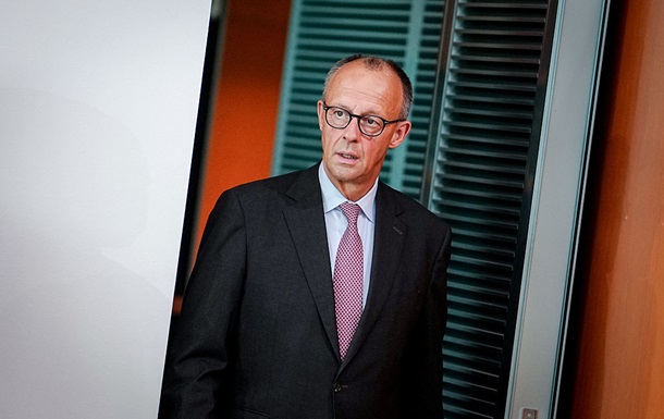 Мерц пов’язав дзвінки Путіну з ударами по Україні