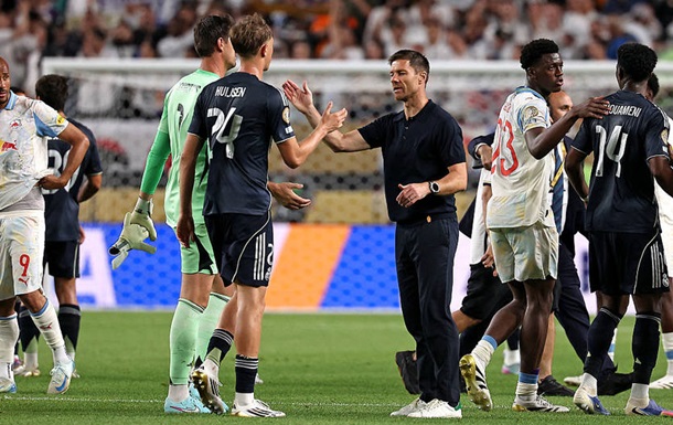 Алонсо высоко оценил игру Куртуа в матче с Боруссией Дортмунд