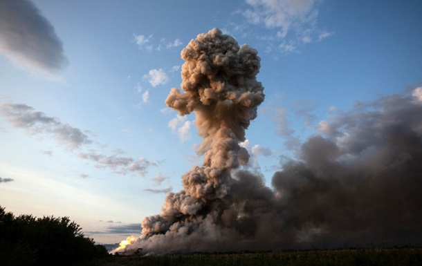 Взрыв на складе фейерверков в США: обнаружены тела семи человек