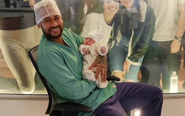 Пополнение в семье: Неймар снова стал отцом