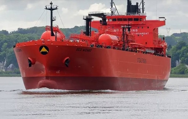 У російському порту стався витік аміаку з танкера