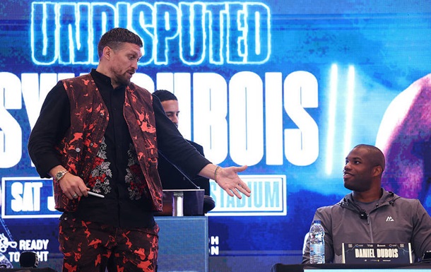 Усик отметил слабую сторону британского боксера