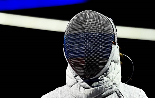 Скандал на ЧМ по фехтованию: среди  нейтралок  - майор армии РФ