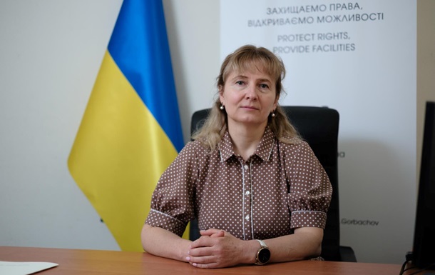 Омбудсмен: Украина готовит реорганизацию образования и закрытие части школ