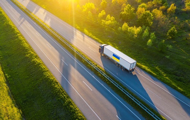 Торговый дефицит Украины достиг $18 млрд