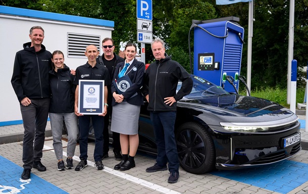 Електрокар Lucid встановив світовий рекорд з пробігу на одній зарядці