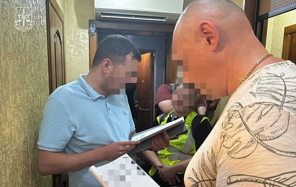 Адвокат пропонував  мільйон доларів за звільнення підзахисного